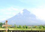 Cagsawa Ruins and Mayon Volcano