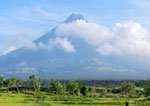 Cagsawa Ruins and Mayon Volcano